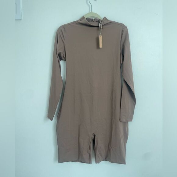 NWT SKIMS ALL-IN-ONE LONG SLEEVE MID THIGH ONESIE IN Umber - Picture 7 of 8
